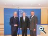 Stephan Siemer im Gespr�ch mit dem Pr�sidenten des Europ�ischen Parlaments, Prof. Dr. Hans-Gert P�ttering, und Prof. Dr. Hans-Peter Mayer.