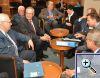 Prof. Mayer am 28.5.2013 mit Besuchern der THW-Bundesvereinigung, hier im Gespr�ch mit Herrn Stephan Mayer, MdB. Themen waren der EU - Plan f�r Katastrophenschutz, europaweit organisierte Depots von z.B. Zelten, Nahrung, gro�en Punpen bei �berschwemmungen u.v.m..