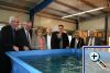 Foto v.l.n.r.: Werner Kuhn, MdEP, Prof. Hans-Peter Mayer, MdEP, Doris Pack, MdEP, Prof. Uwe Waller, Gesch�ftf�hrer der Fischzuchtanlage Jochen Dahm, Ilonka Haugner von der US-amerikanischen Firma Team Gemini, Oberb�rgermeister V�lklingen Klaus Lorig