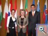 Christin Nei�e und Christoph Sliwka (beide Osnabr�ck) zusammen mit der Kommissarin f�r Informationsgesellschaft und Medien, Viviane Reding, im Fraktionssaal der EVP-ED im Stra�burger Parlament.
