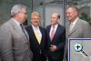 Beim traditionellen Spargelessen in der nieders�chsischen Landesvertretung trafen sich von links: Werner Langen, CDU-Vorsitzender im Europ�ischen Parlament, CDU-Europaabgeordneter Elmark Brok, Minister Walter Hirche und "Europa-Mayer".