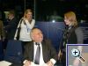Sophie Busam (Lautenbach, rechts) und Marie Therese St�rk (Damme, links) vor Sitzungsbeginn  im Gespr�ch mit dem EVP-Fraktionsvorsitzenden Jospeh Daul, Strassburg.
